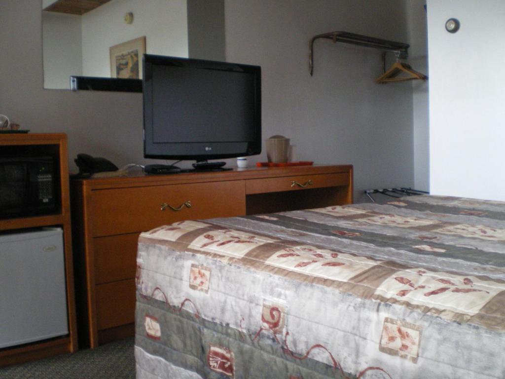 Sun-Dek Motel Medicine Hat Eksteriør billede