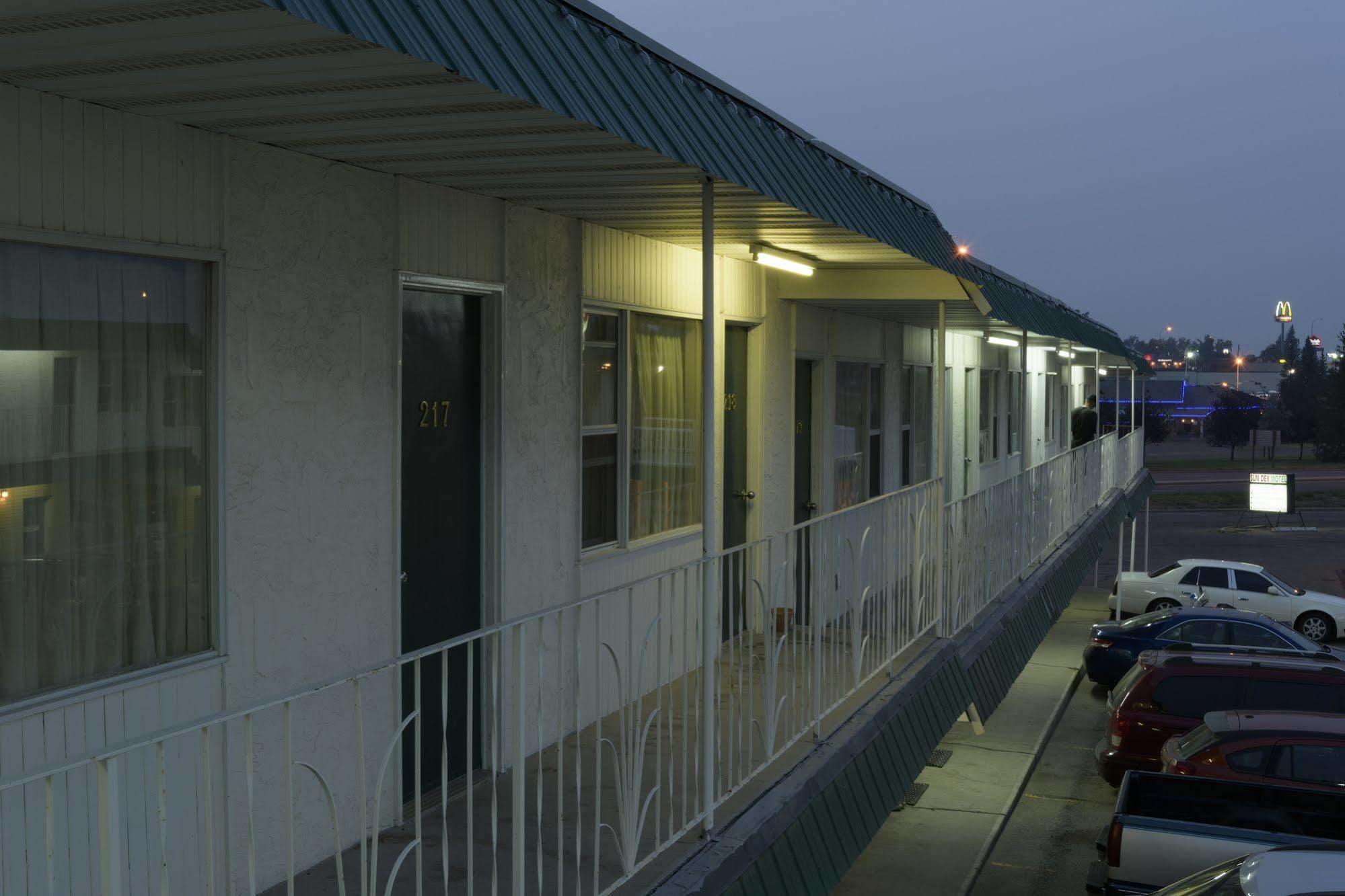 Sun-Dek Motel Medicine Hat Eksteriør billede