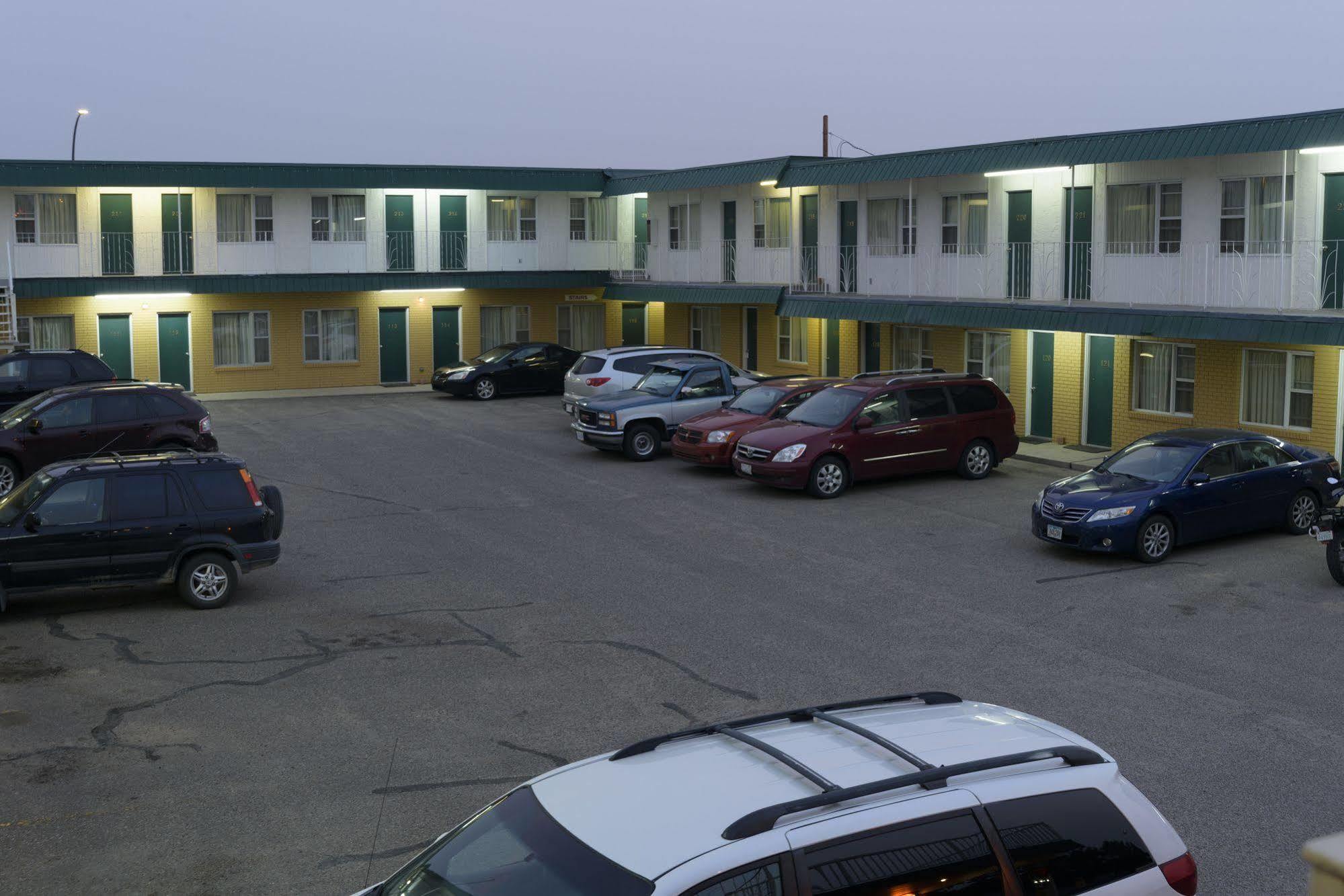 Sun-Dek Motel Medicine Hat Eksteriør billede